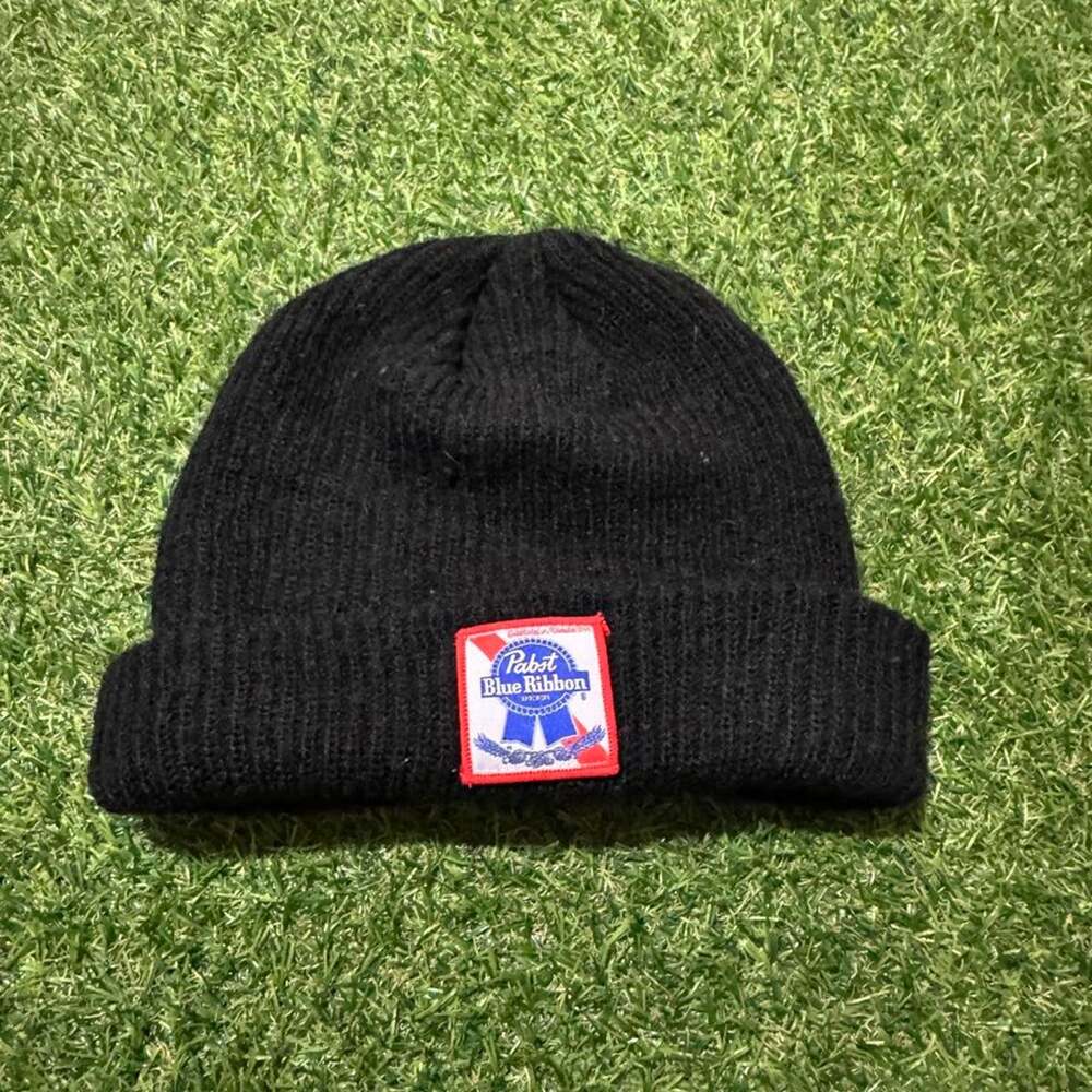 Black pbr beanie with embroidered